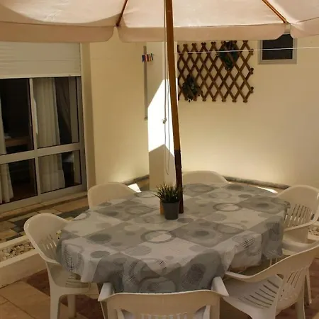 Moradia Ocean Breeze Holiday home